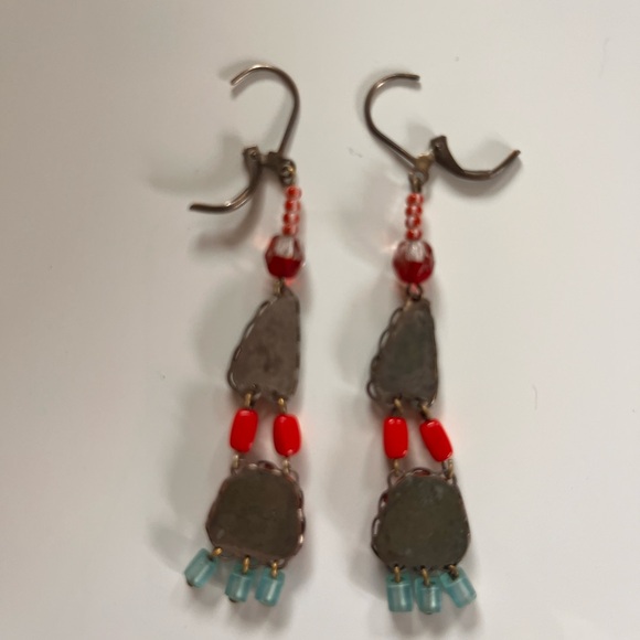 Elegant Red and Blue Beaded Earrings - Picture 5 of 7